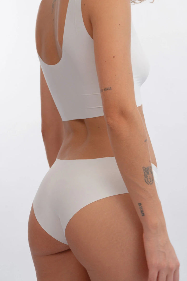 Pack Invisible Vuelo: 2 Tops + 4 Calzones + Envío Gratis