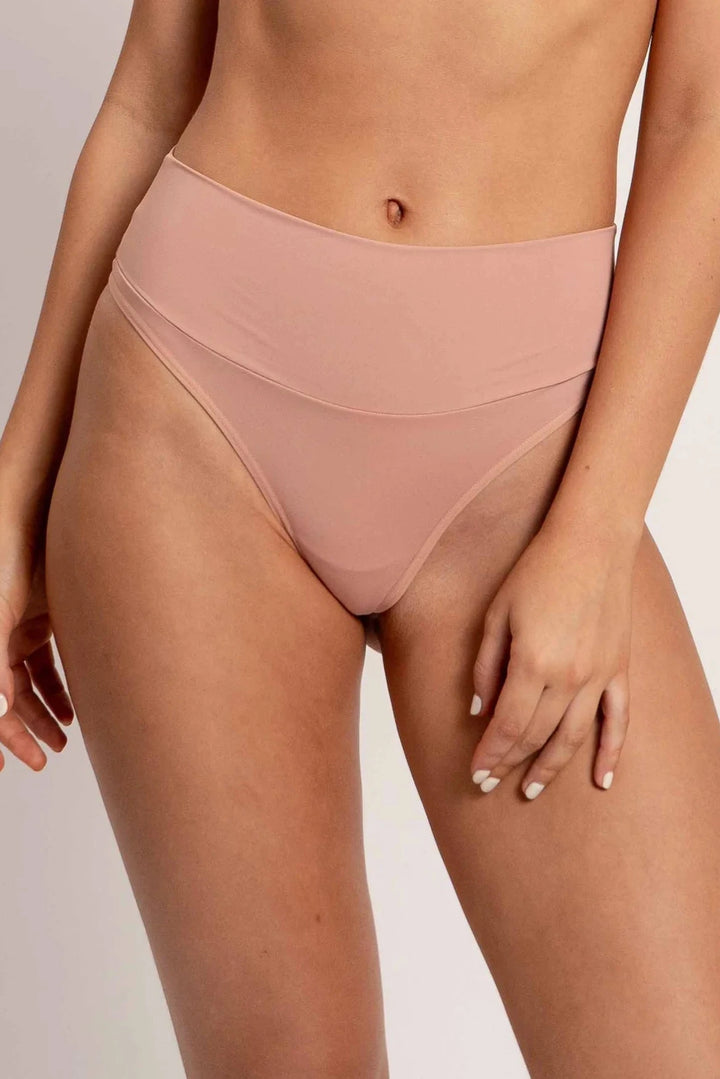 Calzón Tiro Alto Alma