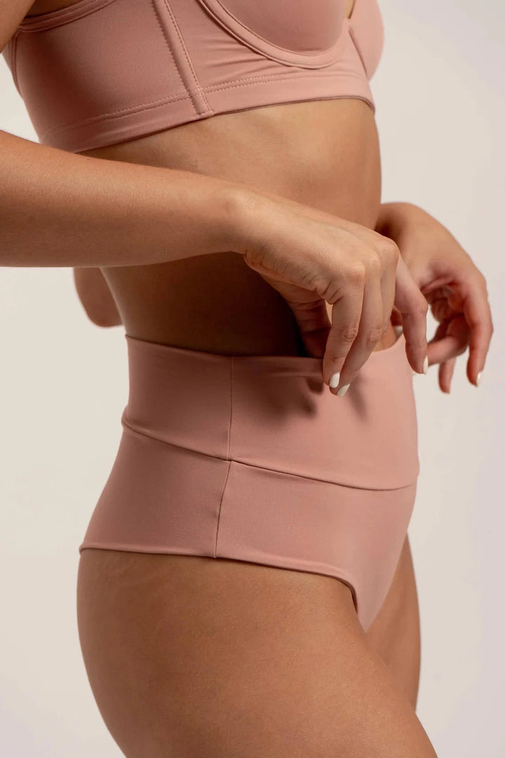 Calzón Tiro Alto Balance